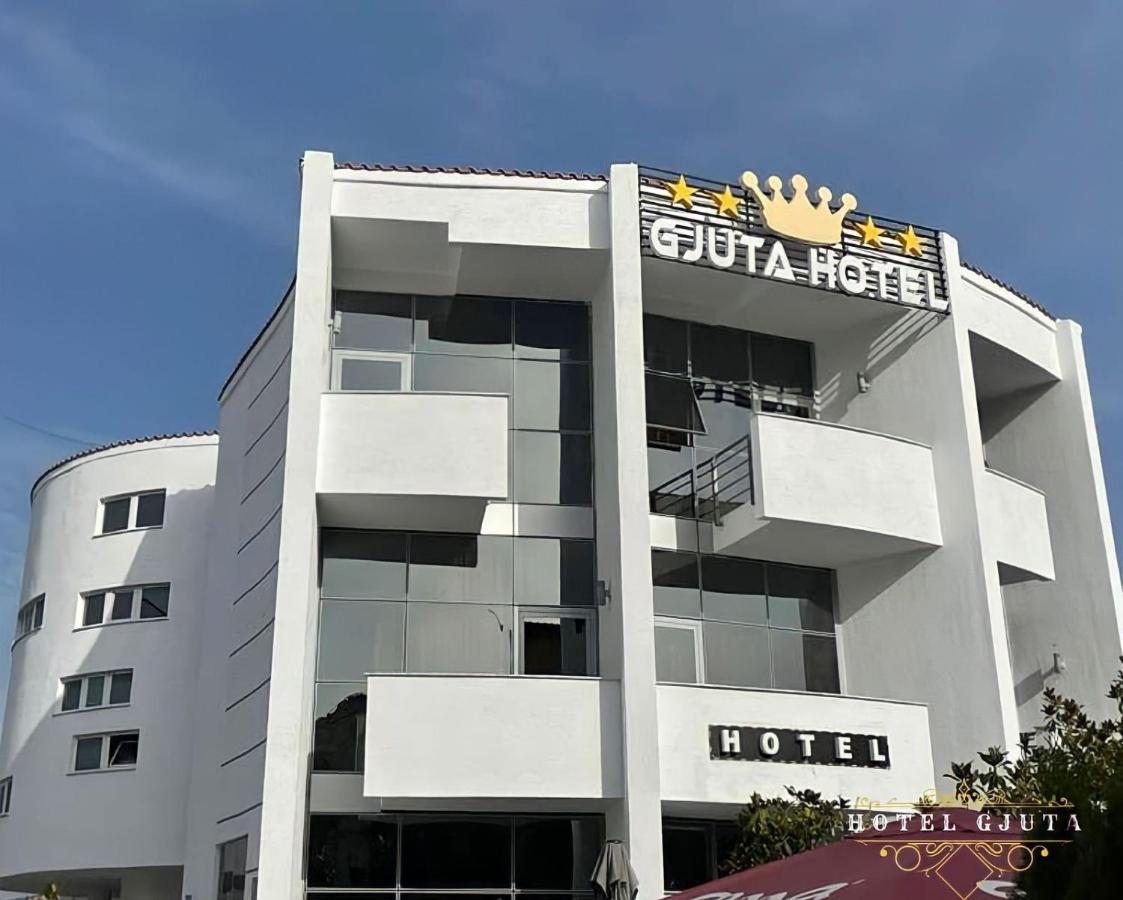 Hotel Gjuta Farke e Madhe エクステリア 写真