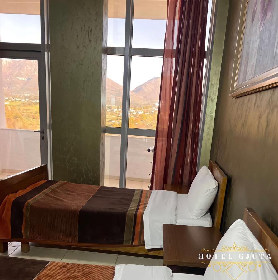 Hotel Gjuta Farke e Madhe エクステリア 写真
